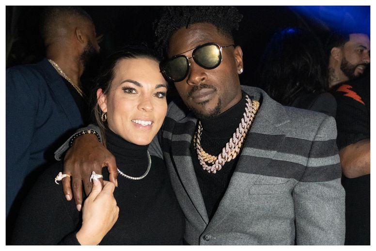 antonio brown and chelsie kyriss let us know whats understood