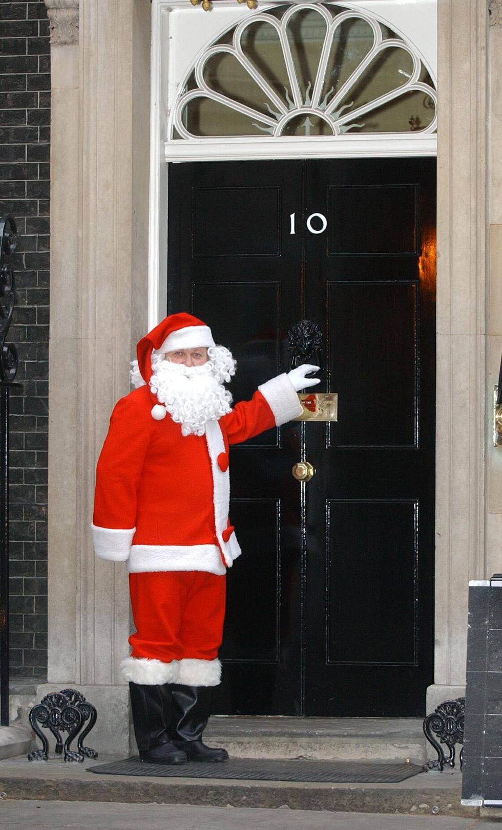 Calls for UK Parliament to recognise Santa’s contribution to Christmas