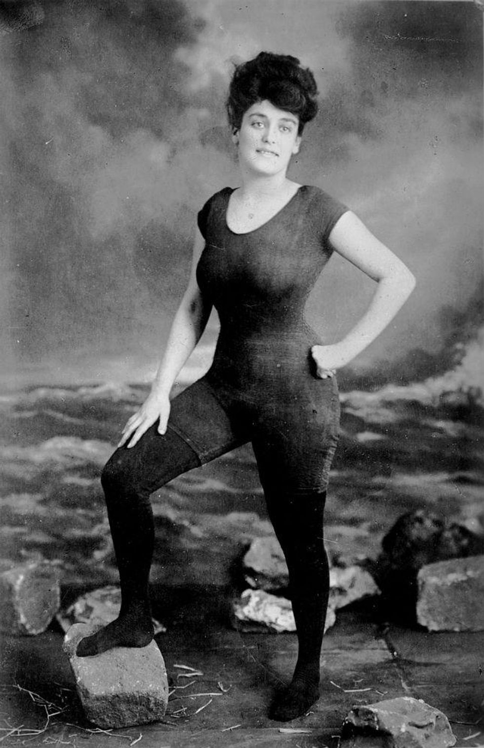 100-years-ago-this-woman-was-arrested-for-what-she-wore-on-a-beach