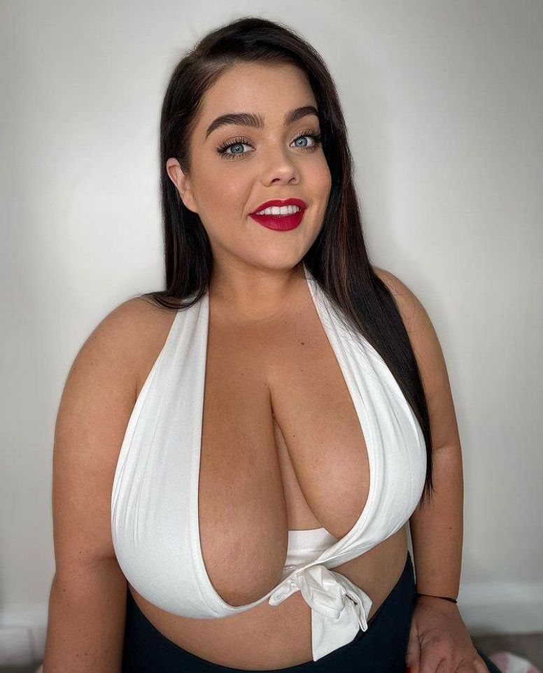 One boob, one nice nipple