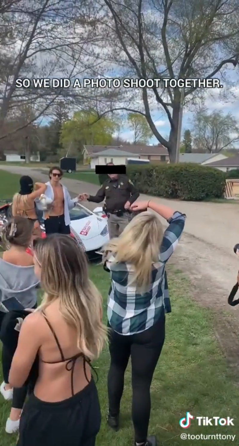 Woman calls police on influencer only for it to completely backfire on her  | indy100