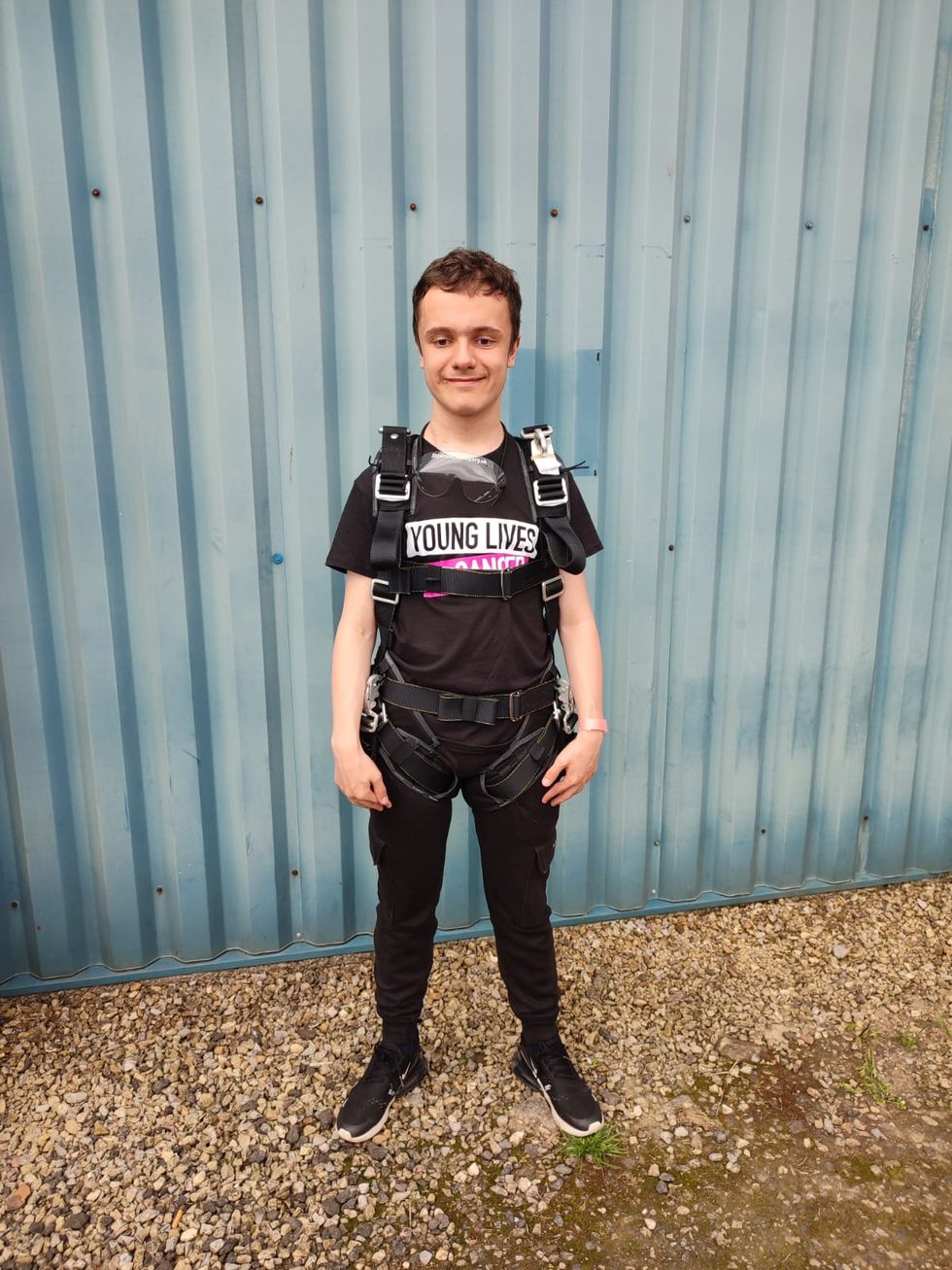 Blind teenager with brain tumour completes ‘brilliant’ skydive for charity