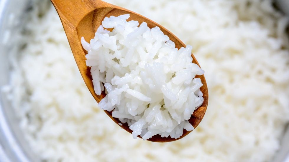 https://www.indy100.com/media-library/mistakes-everyone-makes-when-cooking-rice.jpg?id=50979372&width=980