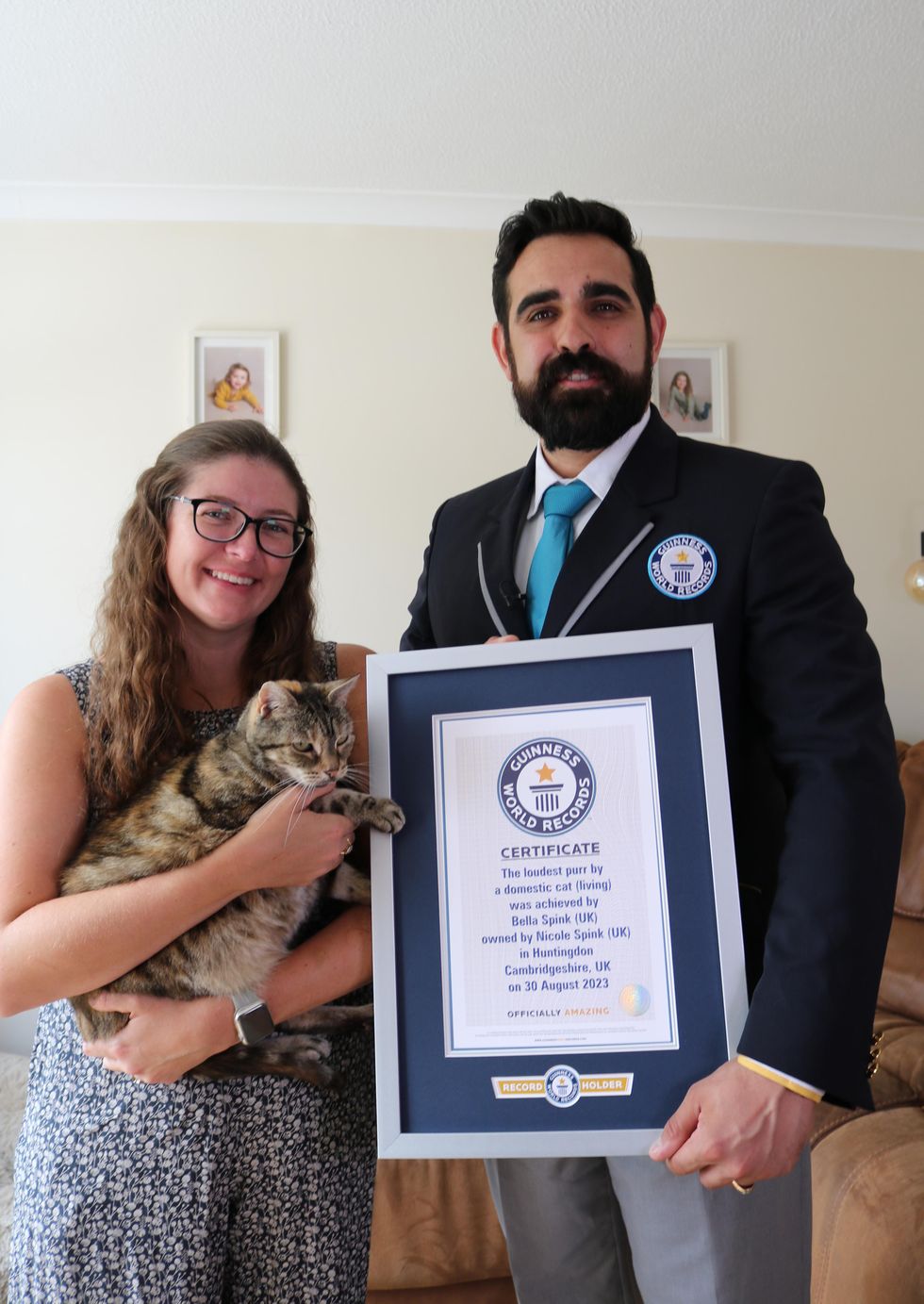 British cat breaks Guinness World Record for loudest purr | indy100