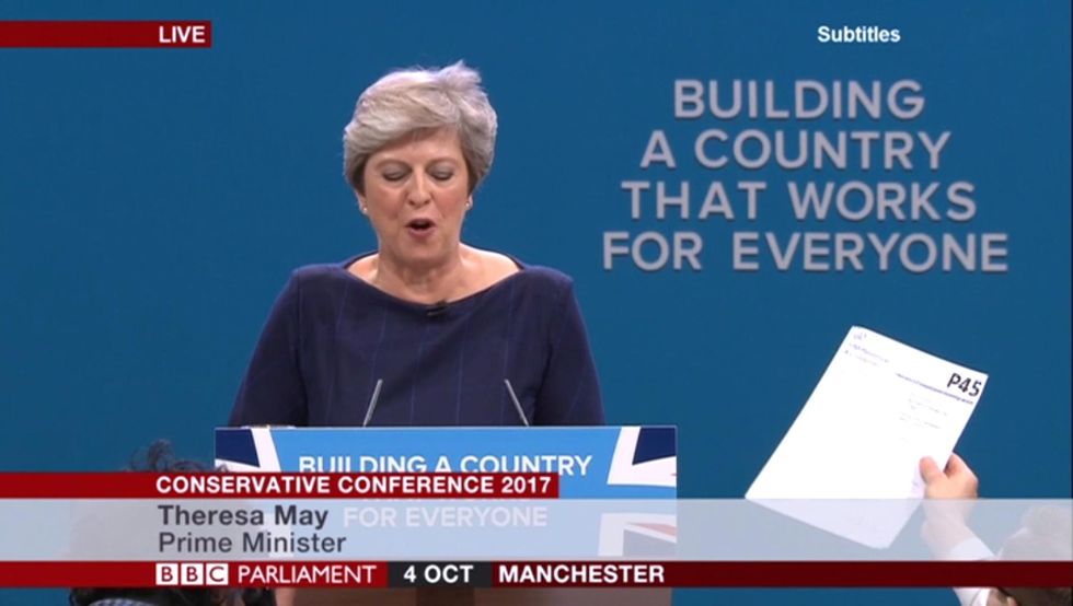 The Most Awkward Moments From Theresa Mays Disastrous Speech Indy100 Indy100 1686