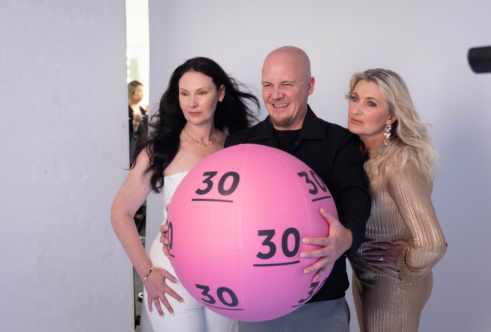 Lottery winners snapped by celebrity photographer for 30th anniversary