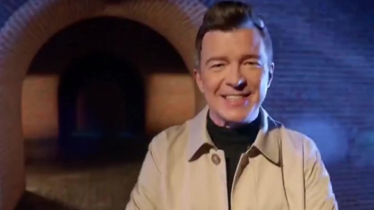 Rick Astley recreates 'Never Gonna Give You Up' music video 35 years later