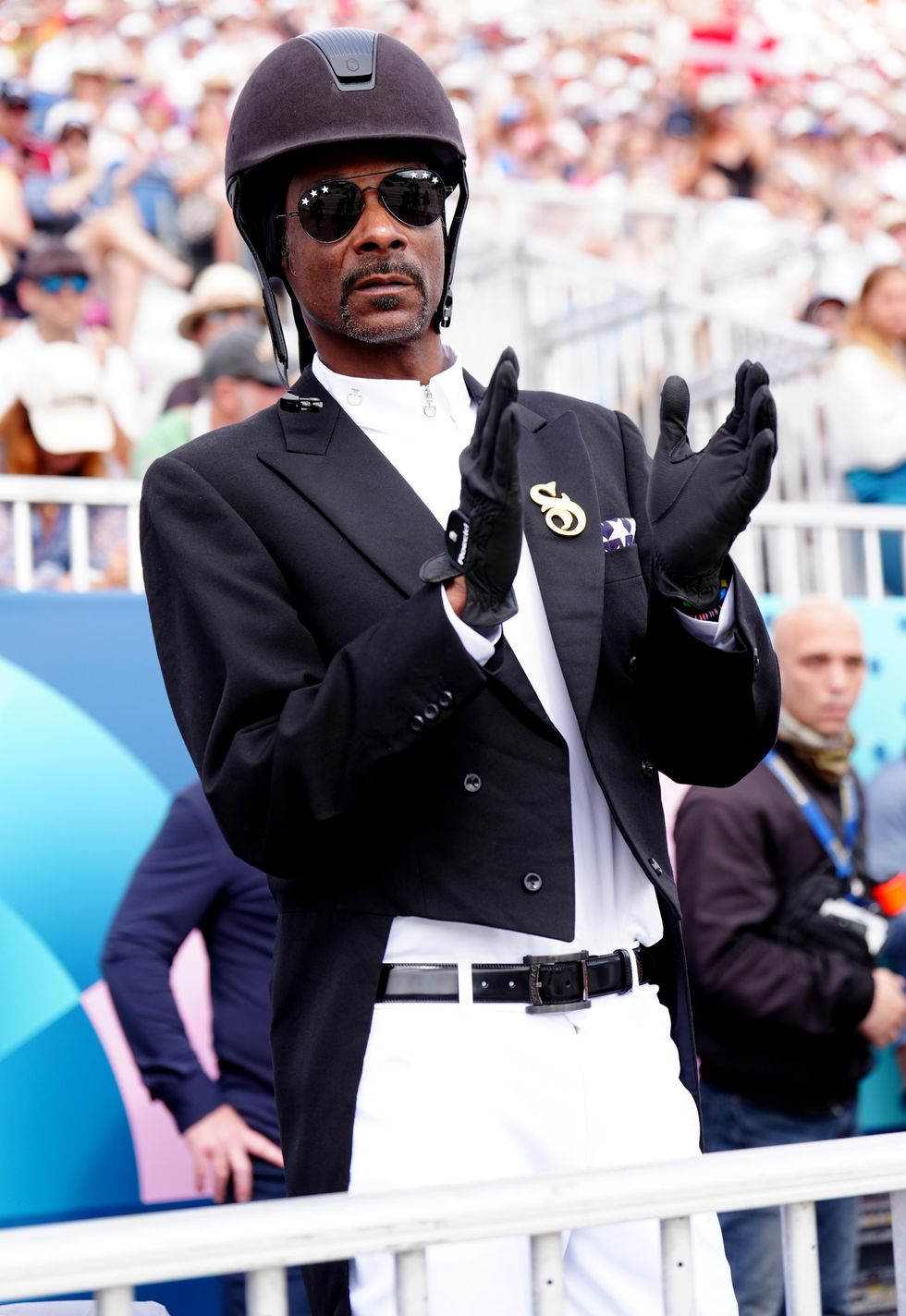 Snoop Dogg wears equestrian kit as he watches dressage at Paris ...