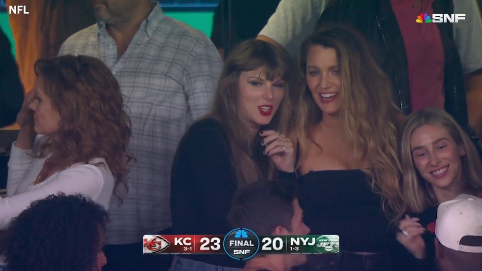 A Couple Dressed As Taylor Swift and Travis Kelce for Halloween in 2020