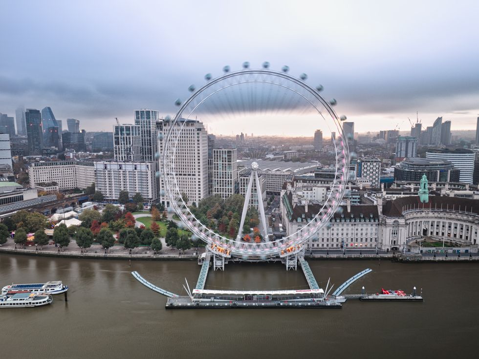 London Eye to take rare backwards spin to mark the end of British Summer Time