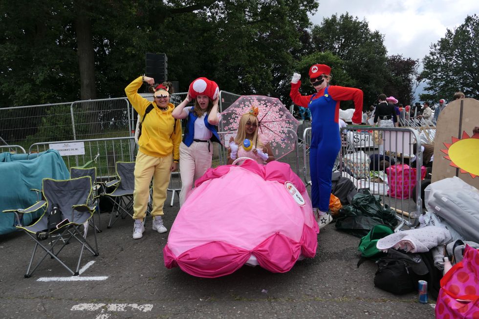 Female engineering students ready to ‘beat the boys’ at Red Bull Soapbox race