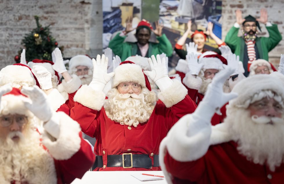 Trainee Santas learn sign language so ‘all children feel included’ at Christmas