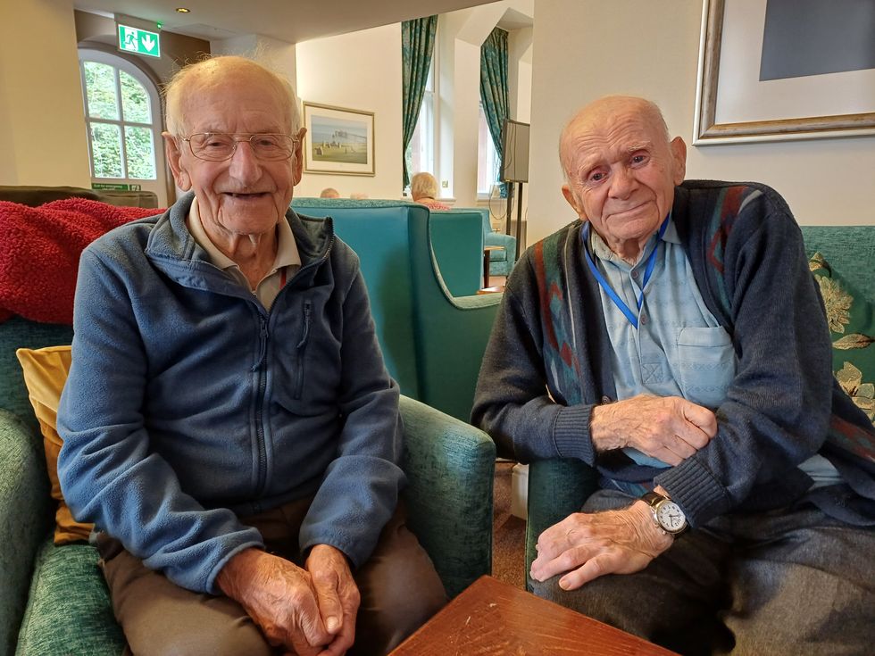 Two veterans reunite in chance meeting 70 years after last serving together