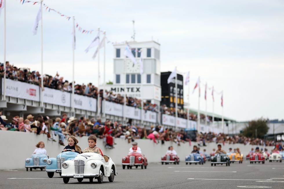 In Pictures: Crowds flock to West Sussex for Goodwood Revival